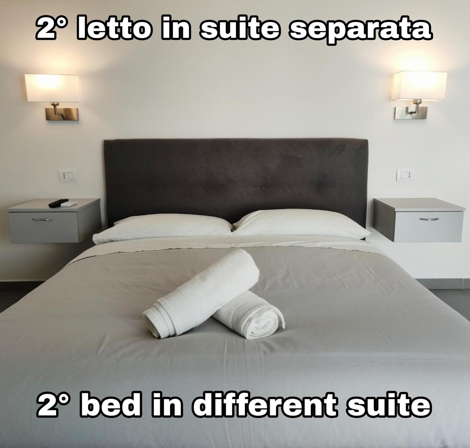 Terrazza Reale - Suite 2 Caserta Exterior foto